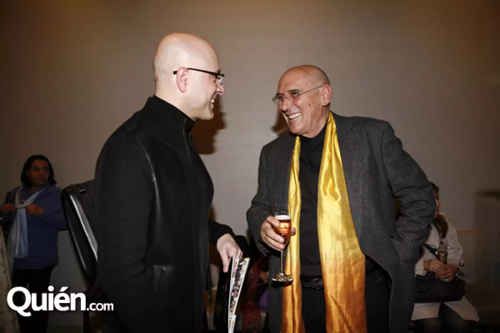 Gabriel de la Mora,Arnaldo Coen