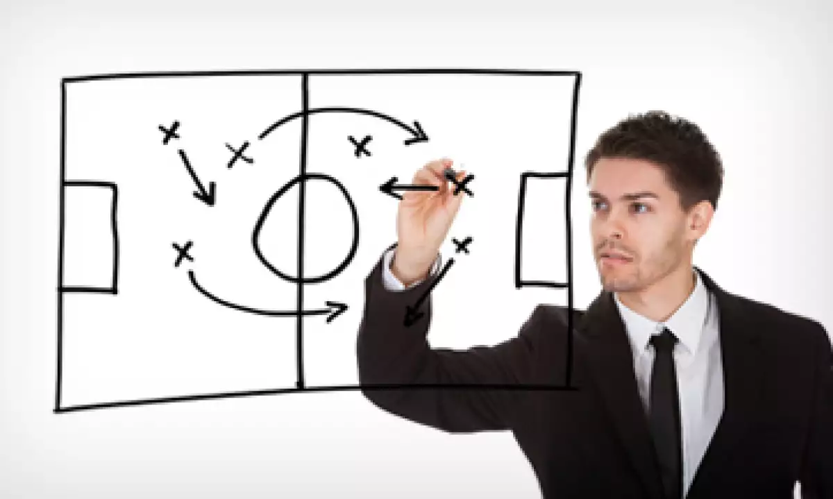 Para ganar el Mundial, el equipo de futbol debe enfrentar los juegos a partir del plan global y no ganar partidos de manera aislada. (Foto: iStock by Getty Images)