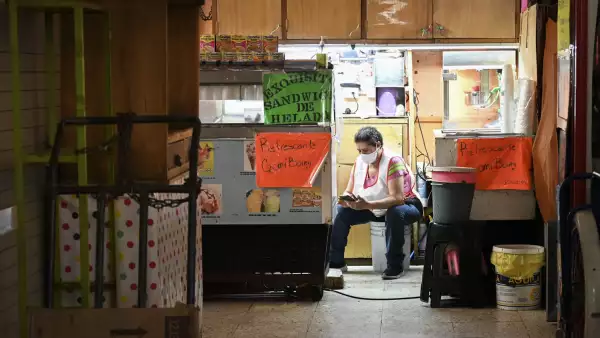 Tasa de Informalidad Laboral Mujeres