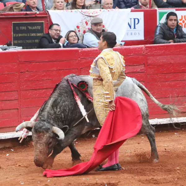 Segunda Corrida de Toros Temporada Grande 