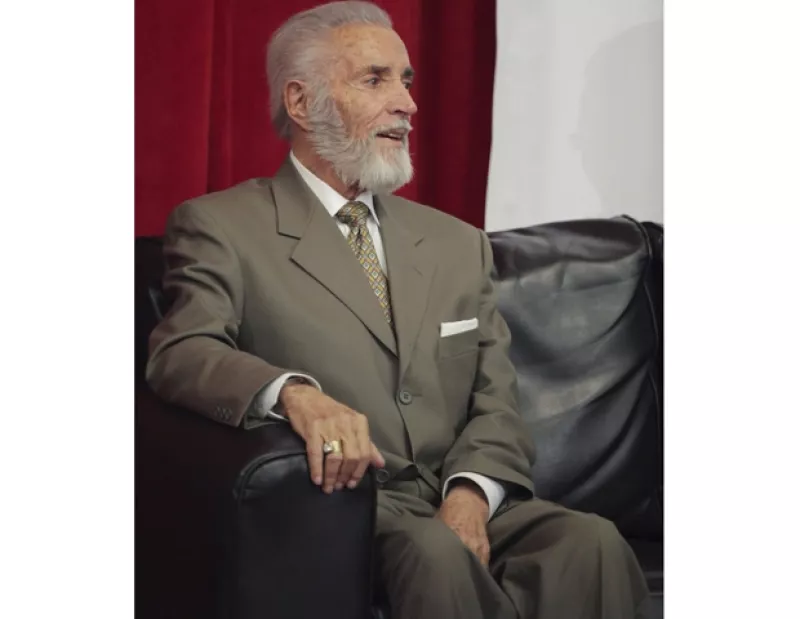 El hijo del actor, Martín Méndez, indicó que a través de Silvia Pinal el máximo recinto de cultura podría recibir las cenizas de su padre; la ANDA le rinde tributo mañana.