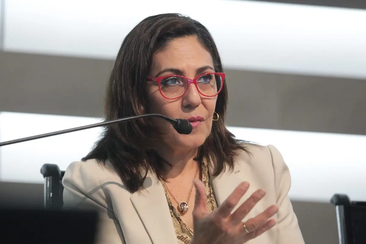 Consejera claudia zavala