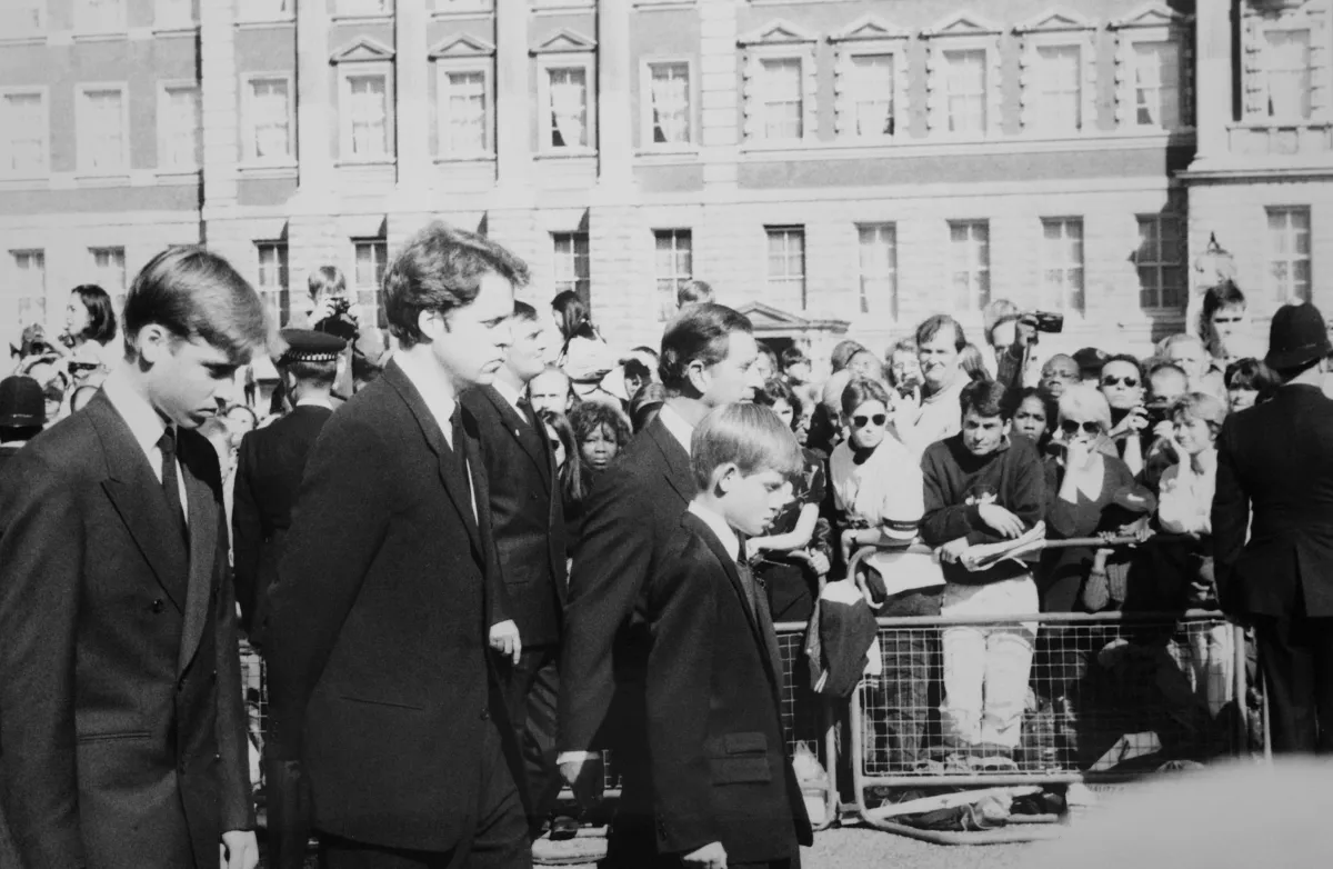 Príncipes William y Harry