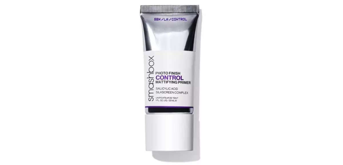 SMASHBOX-maquillaje-makeup-piel-grasa-grasosa-oleosidad-base-primer-prebase.jpg