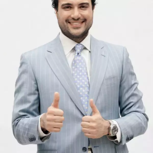 Jaime Camil asegura que su mejor regalo de Navidad fue un muñeco de El Hombre Elástico.