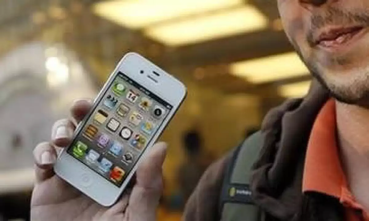 Los iPhones, iPads y iPods Touch podrán usar la actualización que promete mejorar el rendimiento de la batería. (Foto: Reuters)