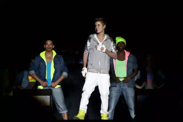 `México, hace algunos años yo empecé sin nada, pero quiero decirles a todos ustedes que crean en los sueños porque un día se cumplirán´, expresó Bieber a la audiencia que denotó un grito de algarabía.