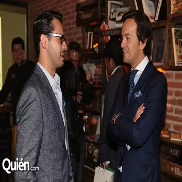Ricardo Vega,Alejandro Bataller