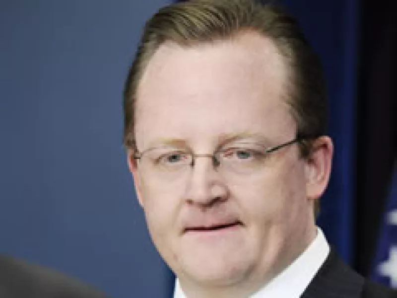 El portavoz de la Casa Blanca, Robert Gibbs, dio a conocer las medidas sobre Cuba en una conferencia de prensa. (Foto: Reuters)