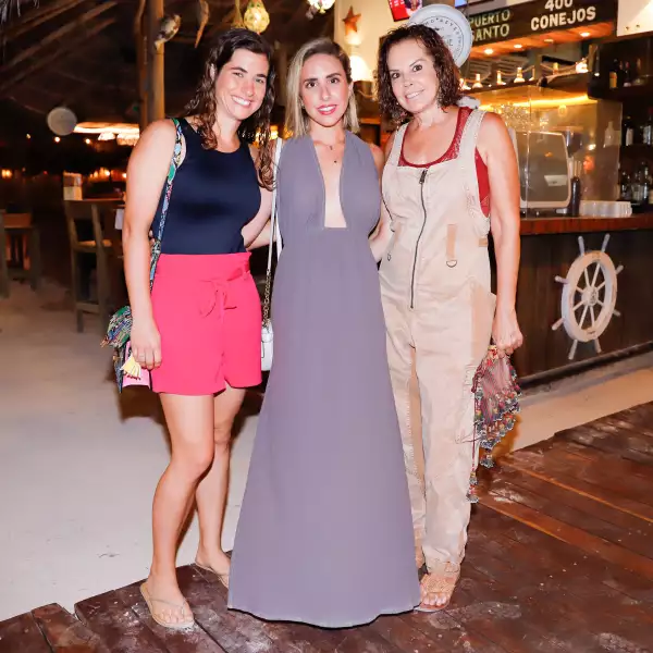 Mayte Vidal, Silvia Monroy y Fernanda Salas