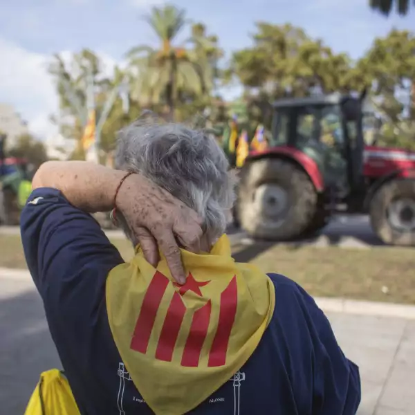 Situation outside Parliament of Catalonia in Barcelona