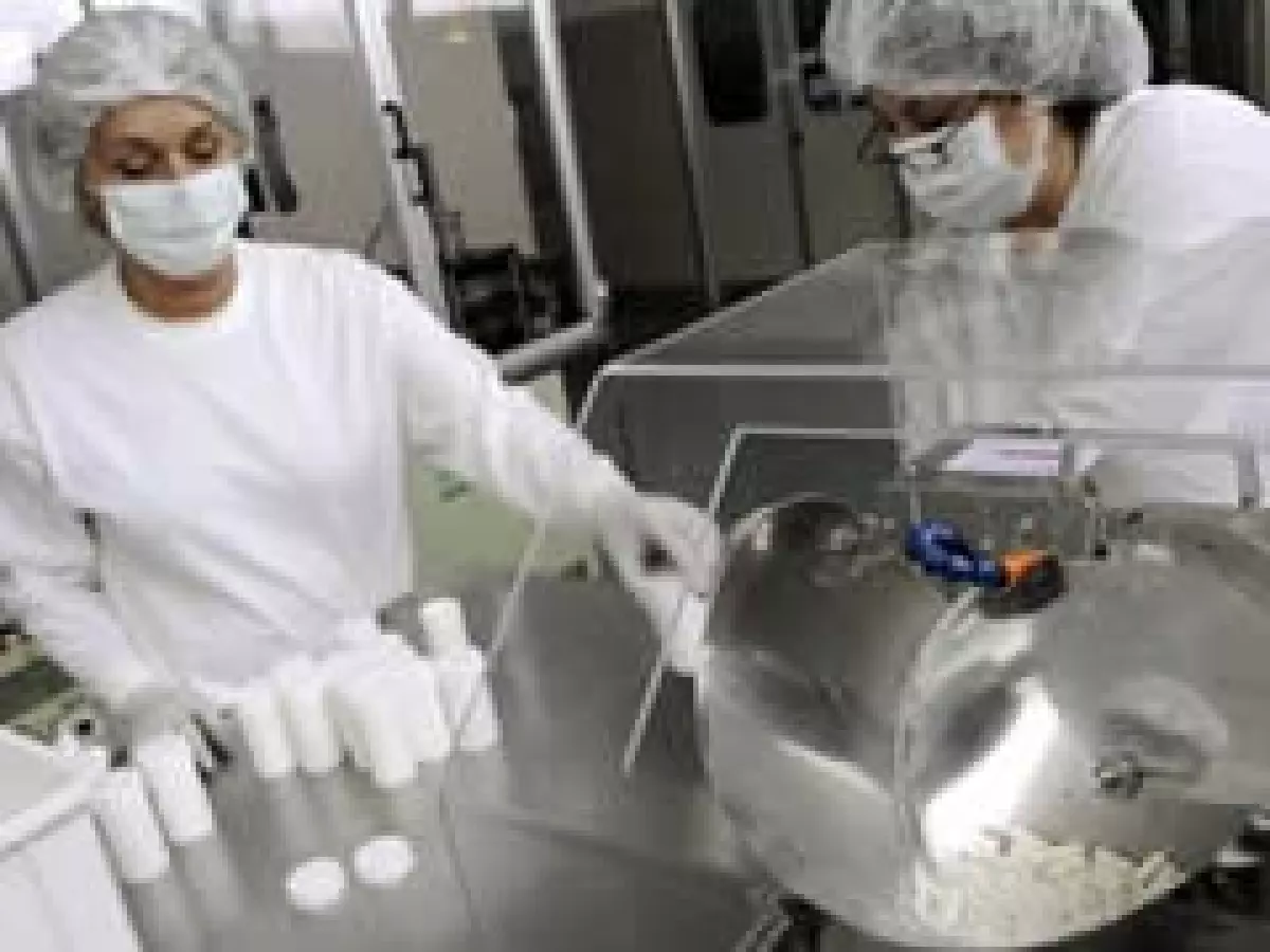 Los científicos trabajan en la creación de una vacuna eficaz contra la nueva cepa de influenza. (Foto: Reuters)