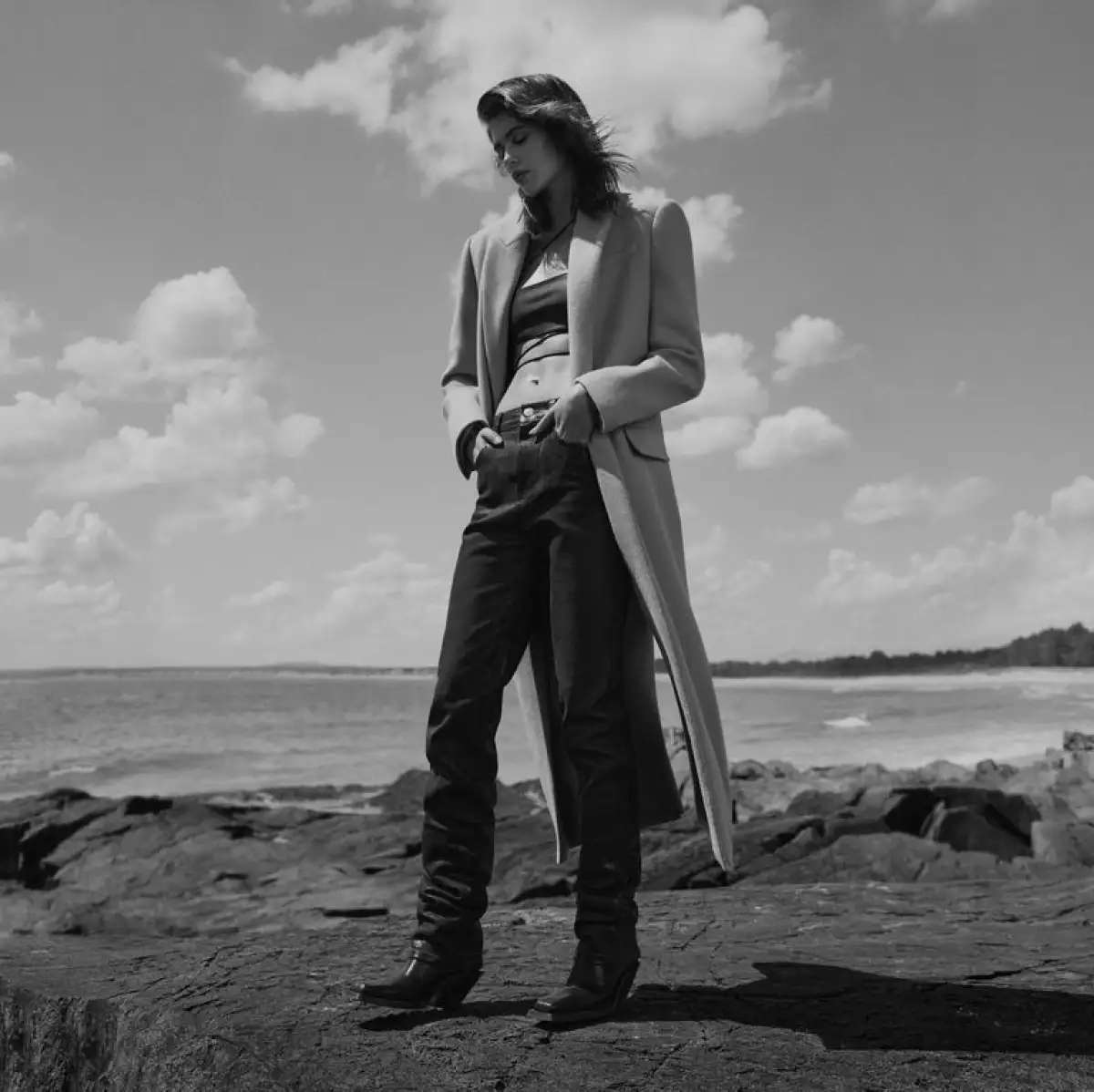 kaia-gerber-zara-4.jpeg