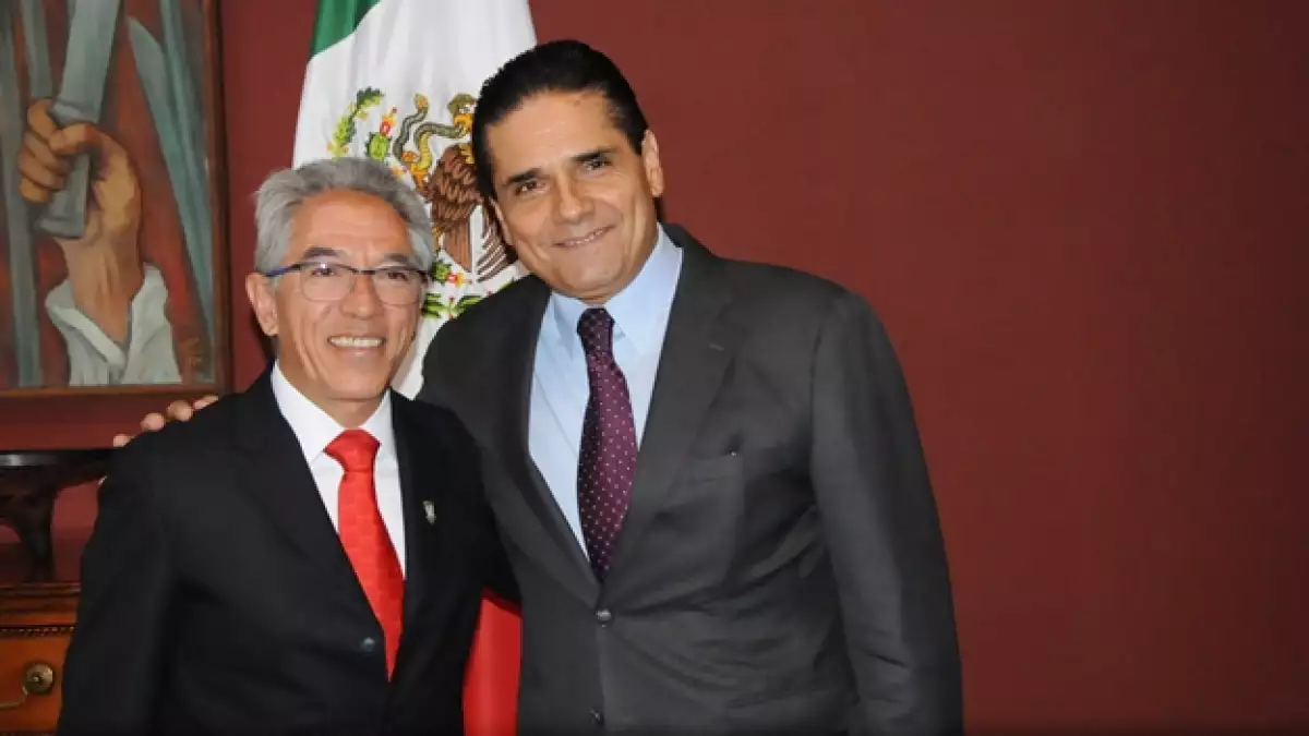 Salvador Jara Silvano Aureoles