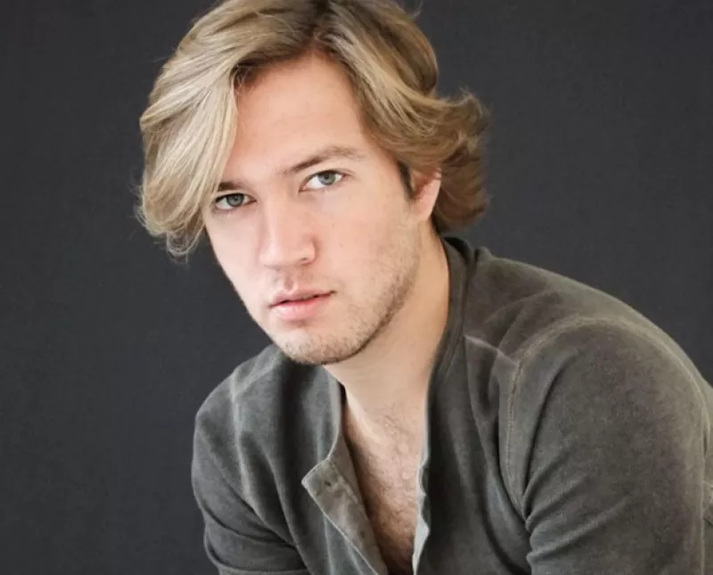 ¡El verano está llegando a su fin! Para que tu regreso a clases no sea un fracaso absoluto, saca pluma y papel y toma nota de los consejos de estos regios.