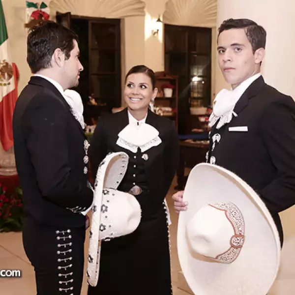 Edgar del Bosque, Sofía Vazquez y Pedro Moreno