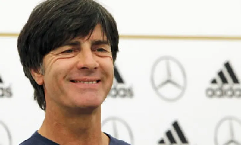 El director técnico alemán, Joachim Loew, aseguró que su equipo está en forma para el próximo partido contra Grecia.  (Foto: Reuters)