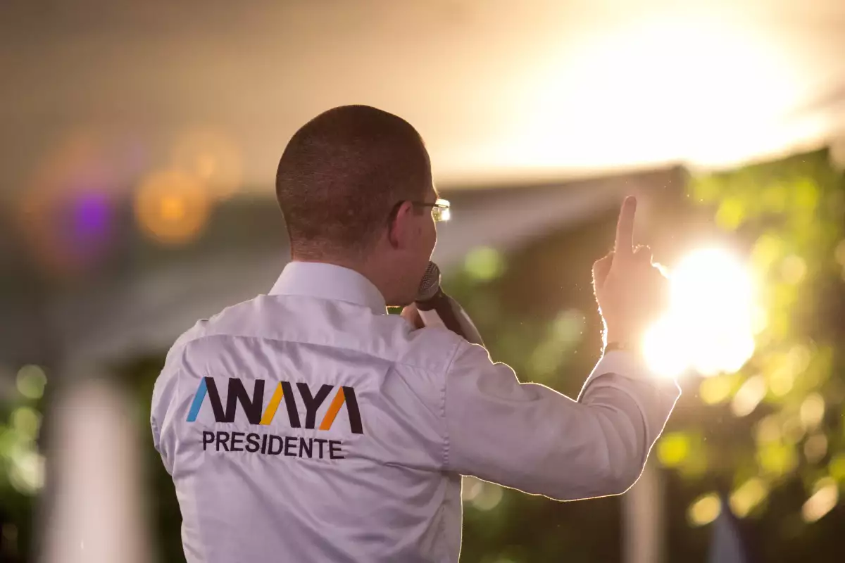 Anaya es cliente