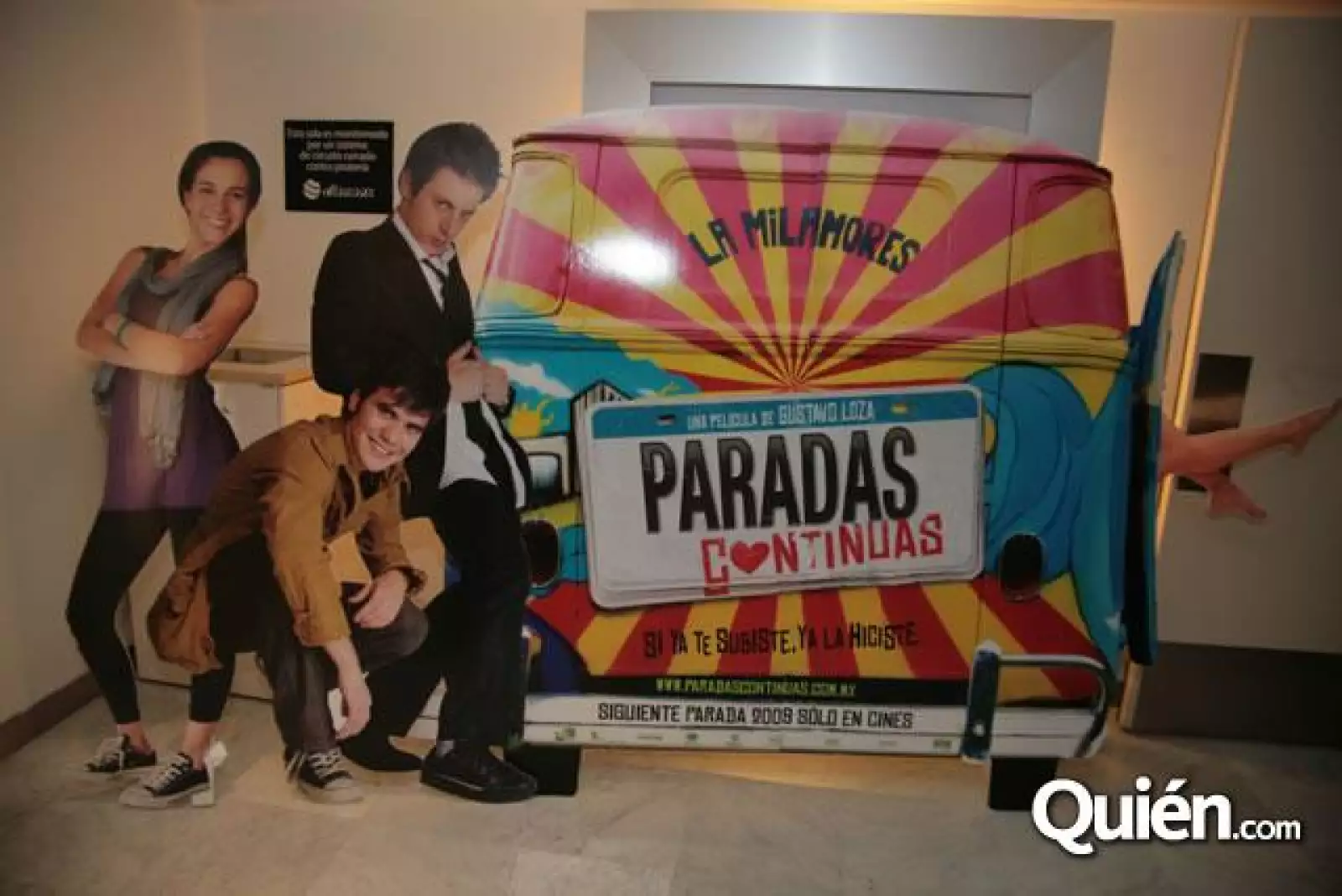 Gloria Calzada Y Paradas Continuas