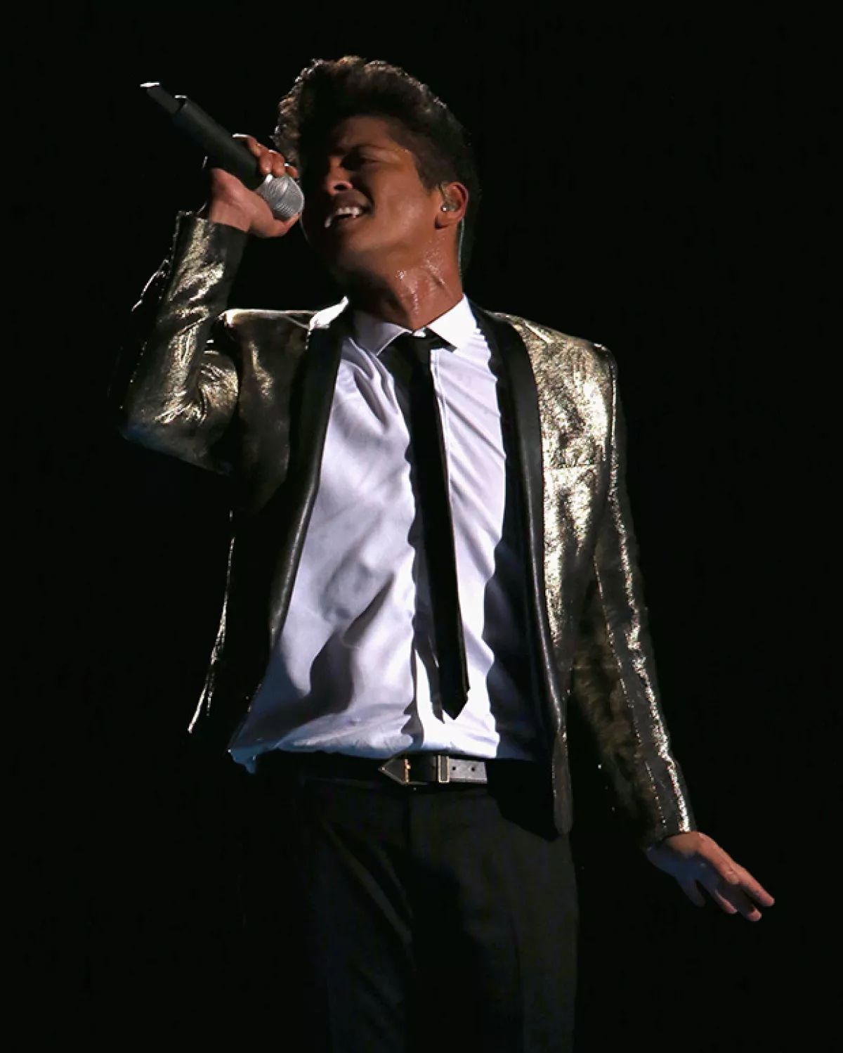 Bruno Mars cobra cerca de 400 mil dólares por una actuación.