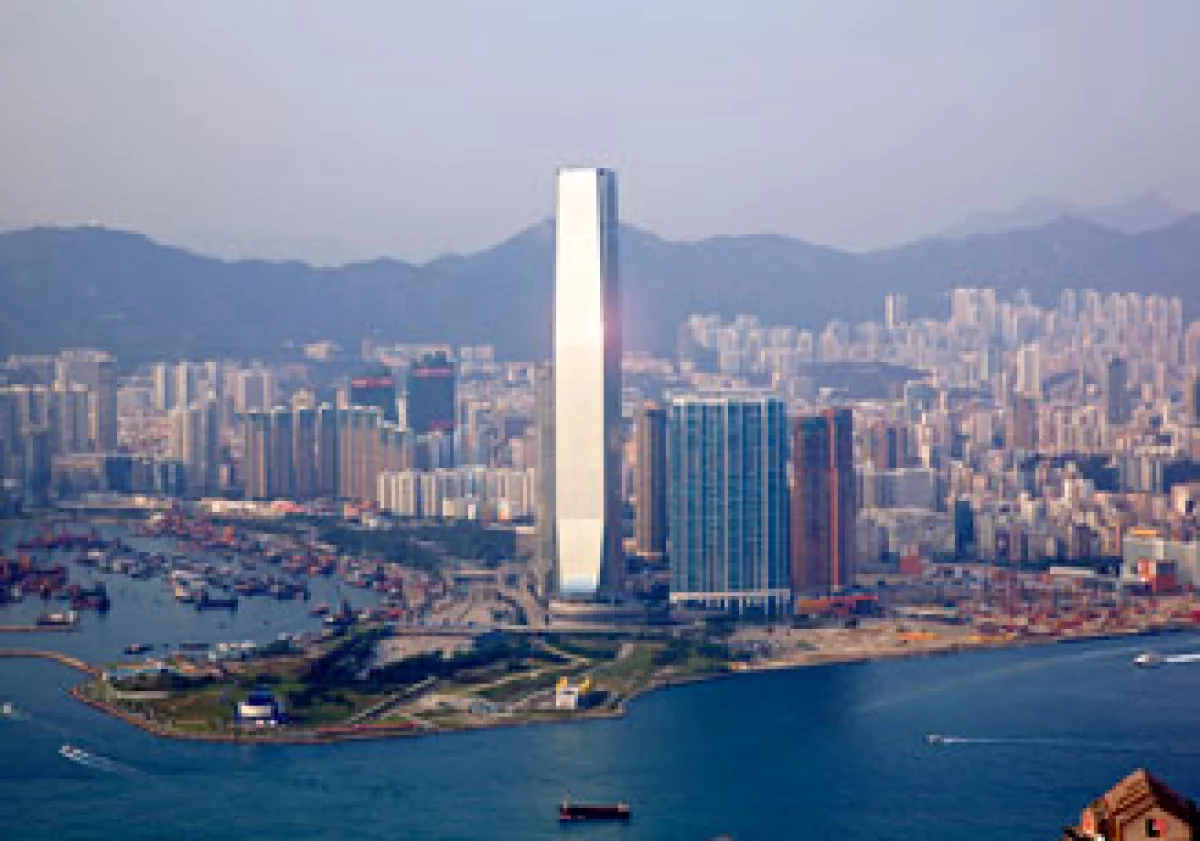 El hotel más alto del mundo está situado entre los niveles 102 y 118 del Centro Internacional de Comercio de Hong Kong. (Foto: Cortesía Kohn Pedersen Fox Associates PC)