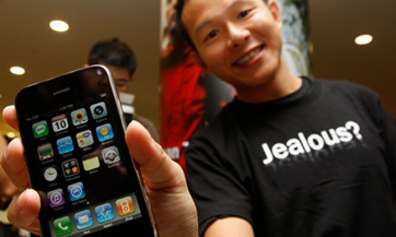 La compañía entrevistó a más de 7,000 usuarios de smartphones en Estados Unidos entre julio y diciembre de 2011 para realizar este estudio. (Foto: Reuters)
