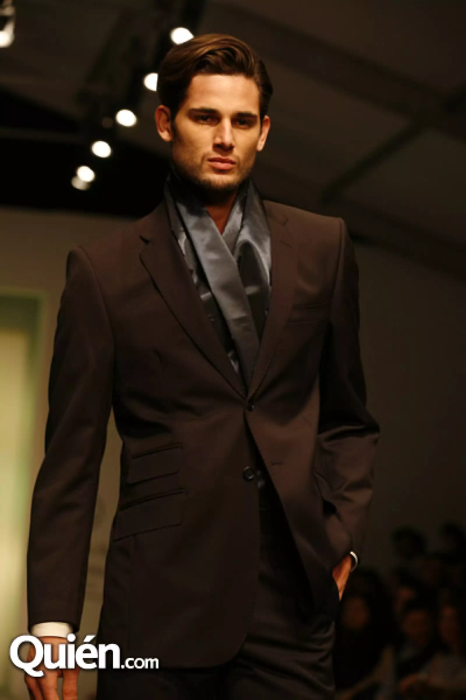 Desfile Arturo Ramos