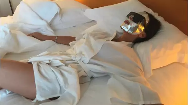 ¡Lucir como una celeb es más sencillo de lo que crees! Aunque podrías pensar que sus rituales de belleza son extravagantes, los siguientes favs de esta A-listers te demuestran lo contrario.