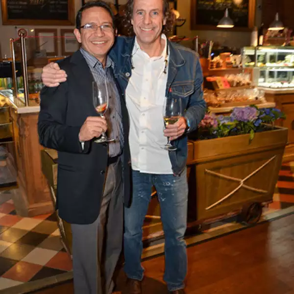 El Chef Alain Coumont y su socio Abelardo Conde.