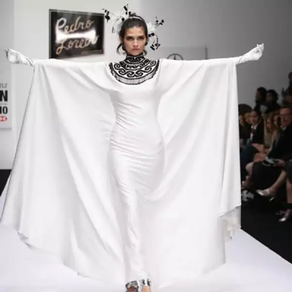 MBFM Pasarela Pedro Loredo