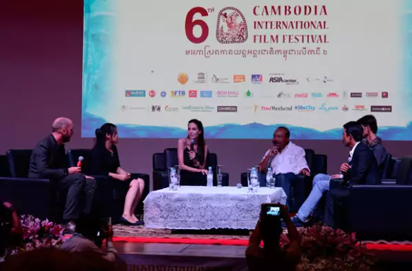Hace unos días Angelina asistió al Festival de Cine de Camboya.