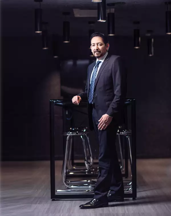 Innovación, Thaddeus Arroyo