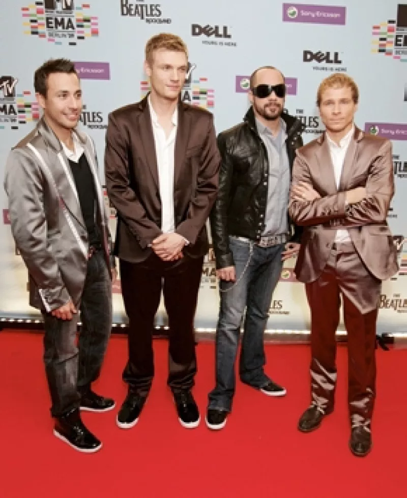 "¡Ya quiero ir allá!, espero que nos toque un clima increíble" dijo A.J. McLean, quien añadió "los fans de México son maravillosos y va a ser muy bueno volver a ver muchas caras conocidas".