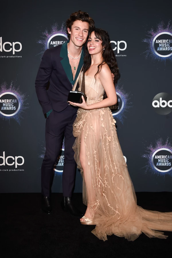 Shawn Mendes y Camila Cabello.