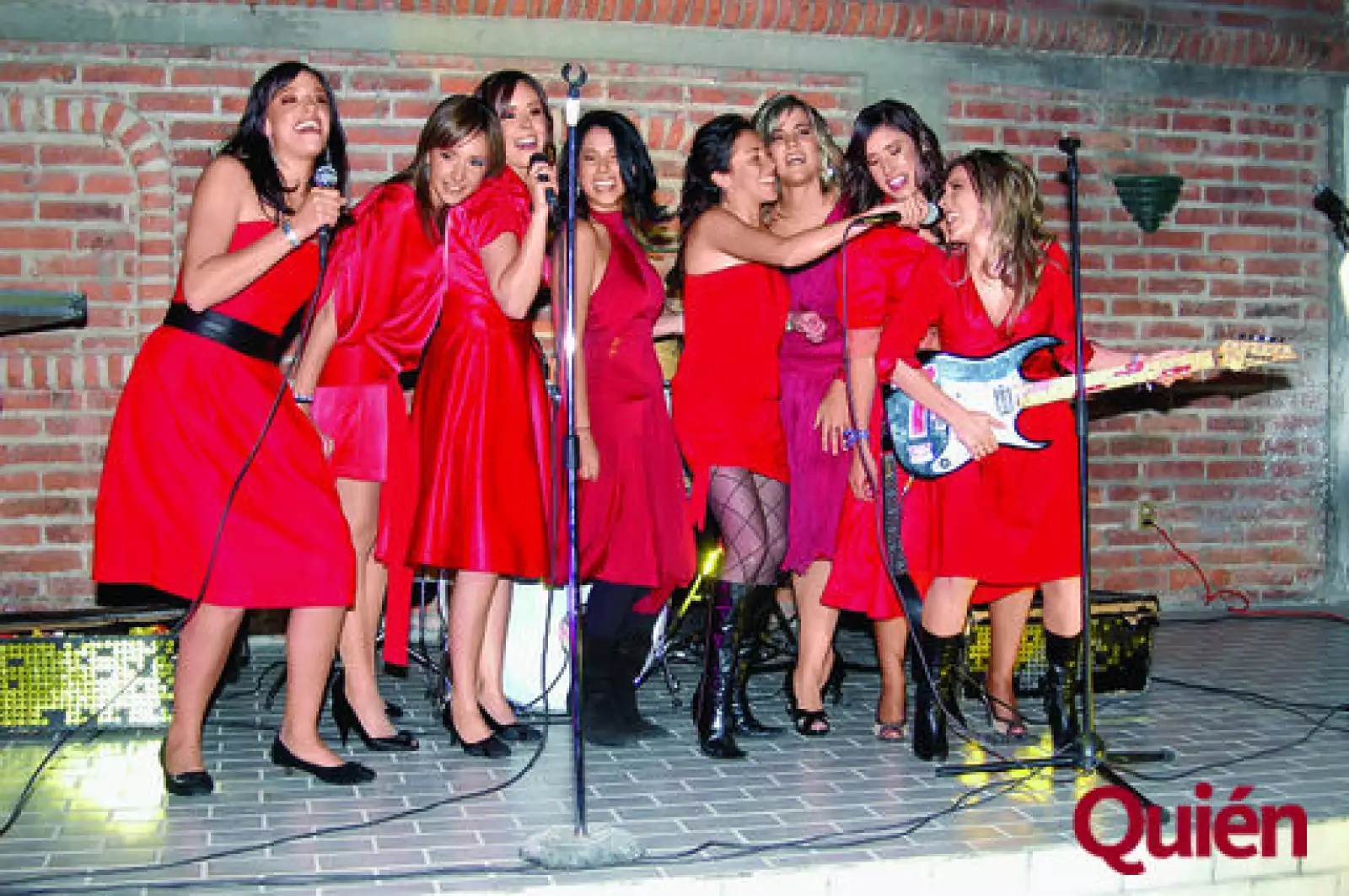 Laura Maza, María Elena López Marroquín, Verónica Romero, Alejandra García, María Dolores Orozco, Mariana Orendain, Sofía Martínez Negrete, Diana Garnica.
