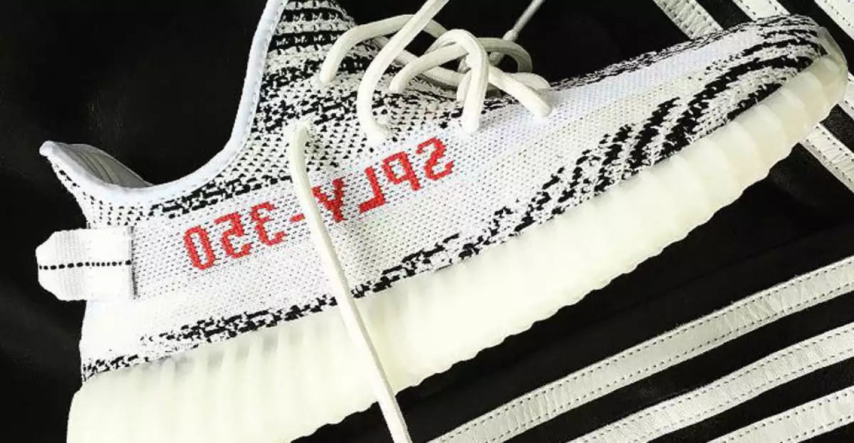 Yeezy Boost 350 V2