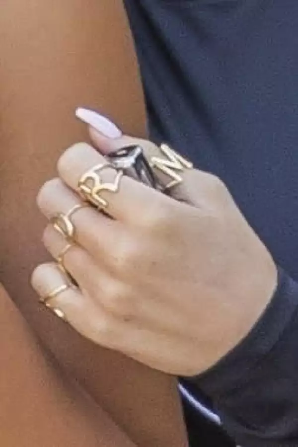 Kylie Jenner anillo