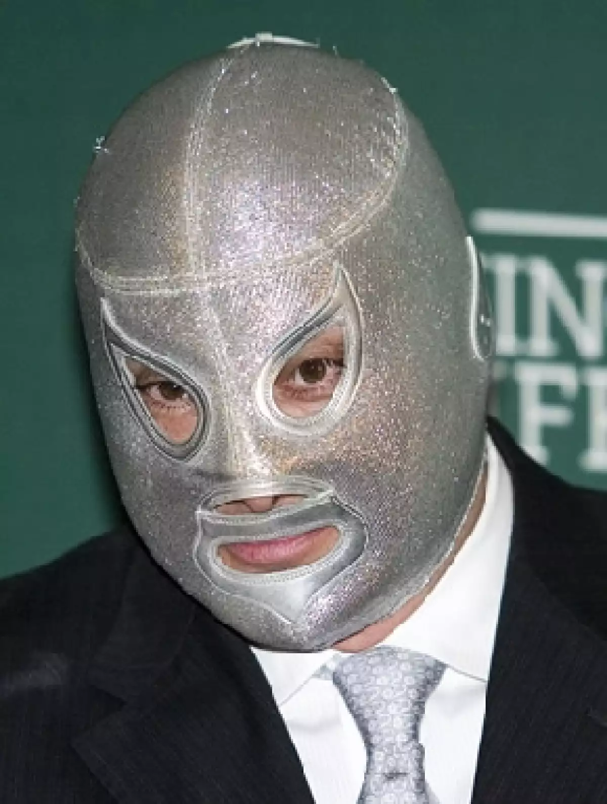 El Hijo del Santo siempre ha apoyando a las Águilas del América.