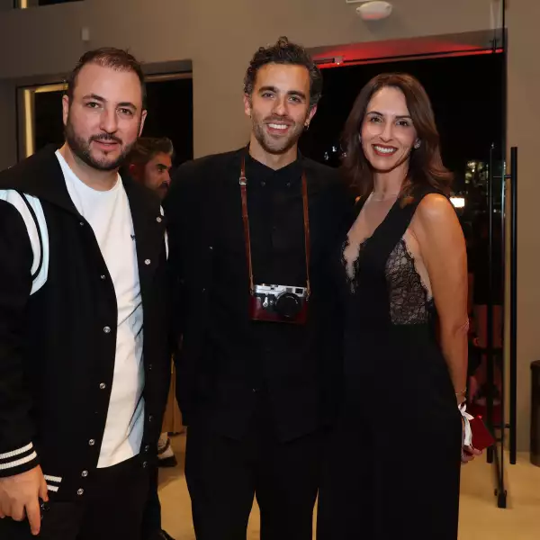 Víctor Martínez, Juan Pablo Minor y Betsy May 