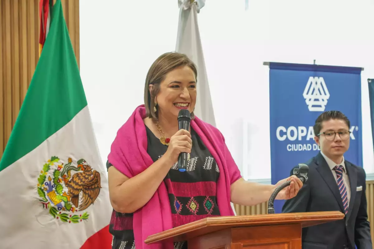 Xóchitl Gálvez con Coparmex