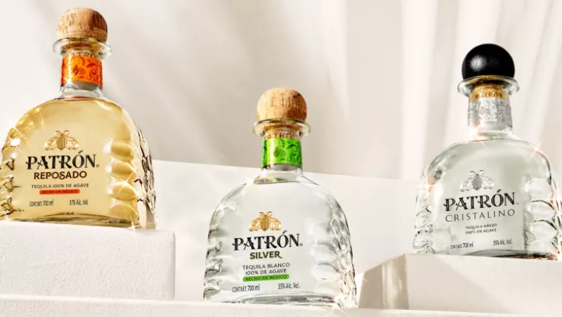 Tequila Patrón redefine su imagen y renueva su icónica botella