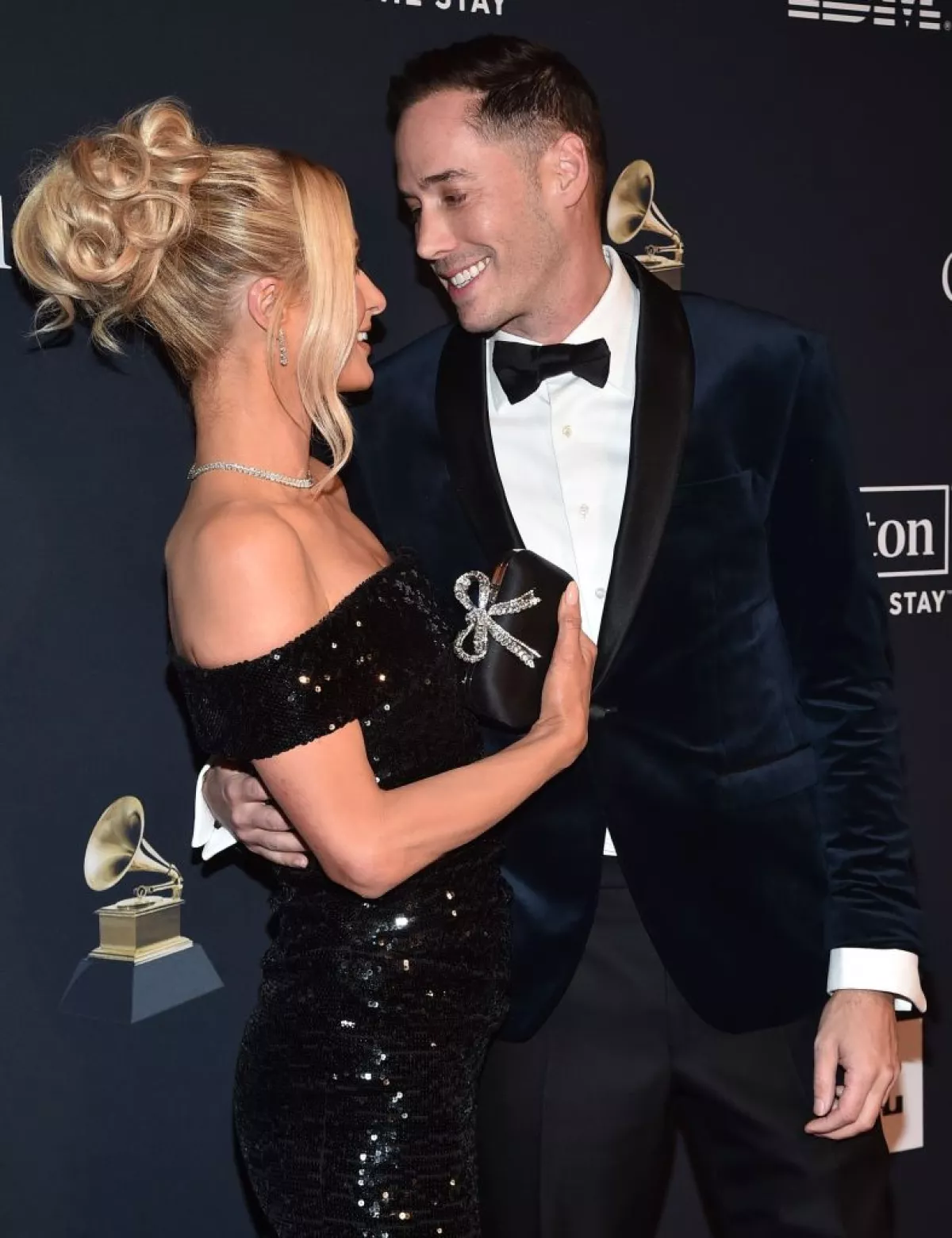 paris-hilton-esposo