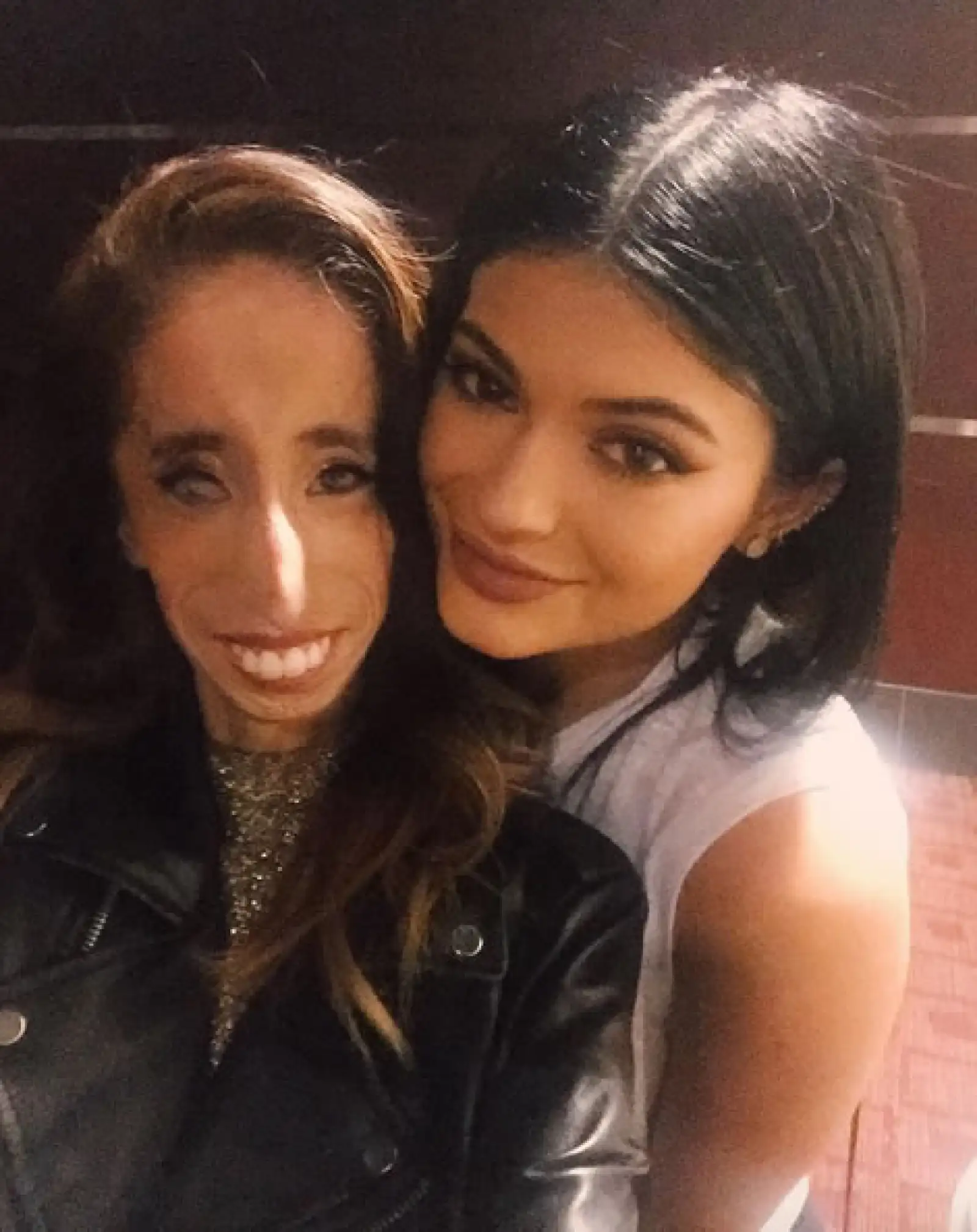 SPOTTED: Lizzie Velasquez y Kylie Jenner posaron para sus seguidores.