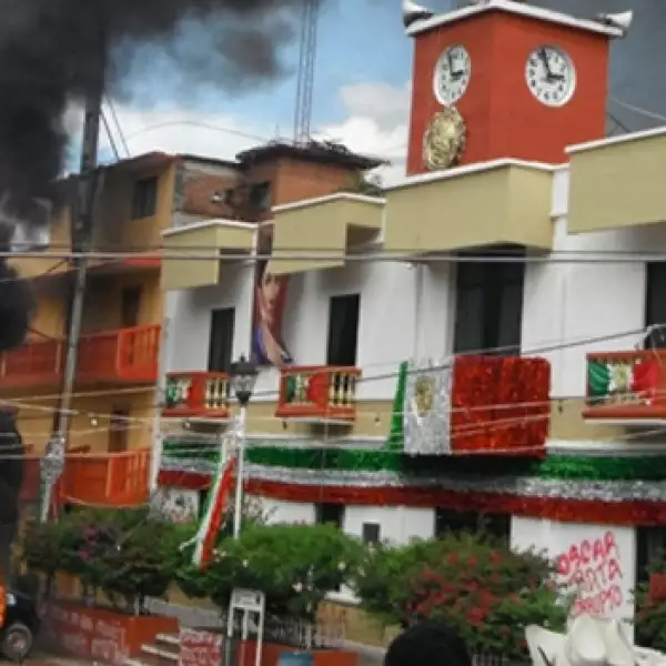 patrulla incendiada, fuga de reos