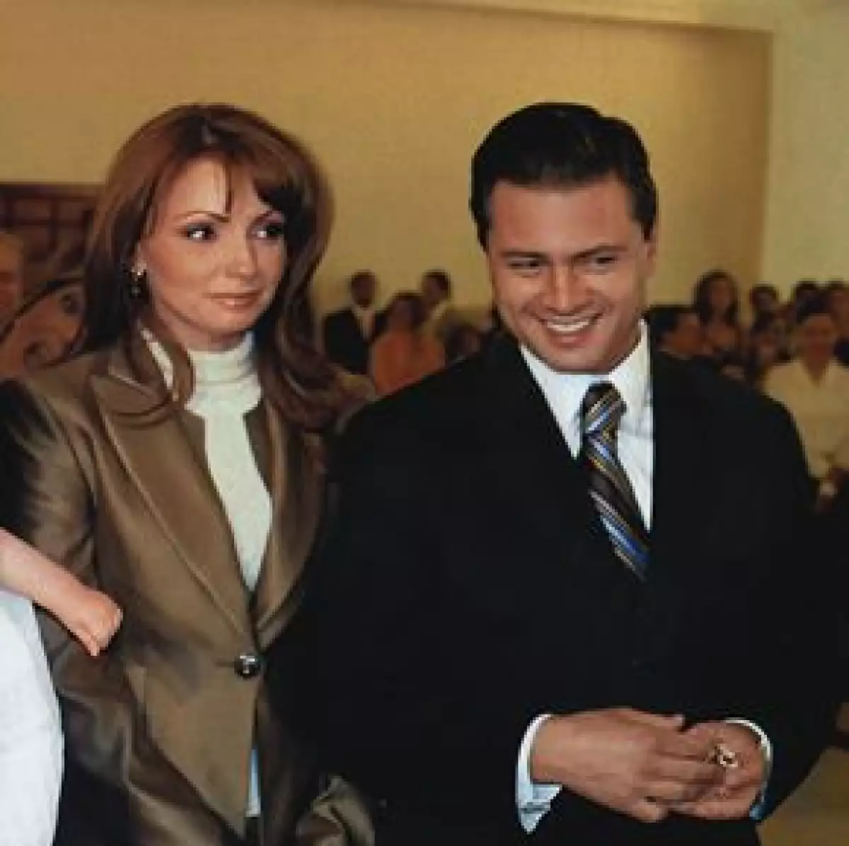 Angélica Rivera no aceptó participar en la telenovela ‘Mañana es para siempre’ puesto que no quiere descuidar su noviazgo con Enrique Peña Nieto.