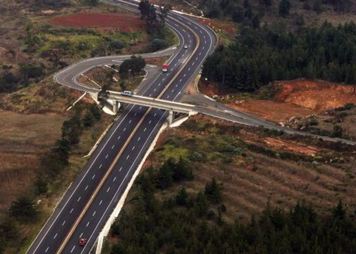 Carretera Atlacomulco-Palmillas