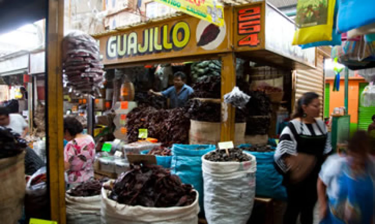 El Banco de México pronosticó que los precios se mantendrán en alrededor de 3.5% en lo que resta del año. (Foto: Archivo)