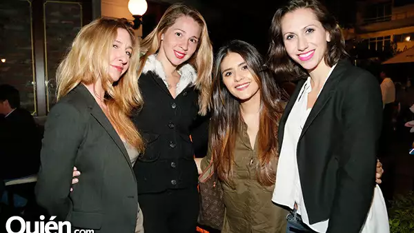 Loys Sáez, Chantal Dorego, Martha González y Cristina Alsina