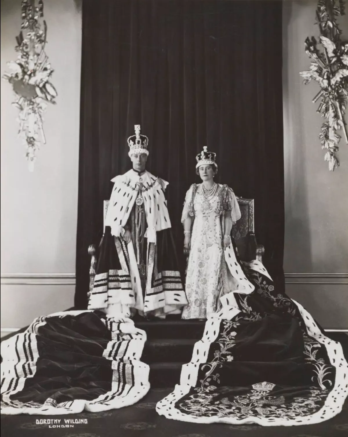 rey Jorge y elizabeth.jpg