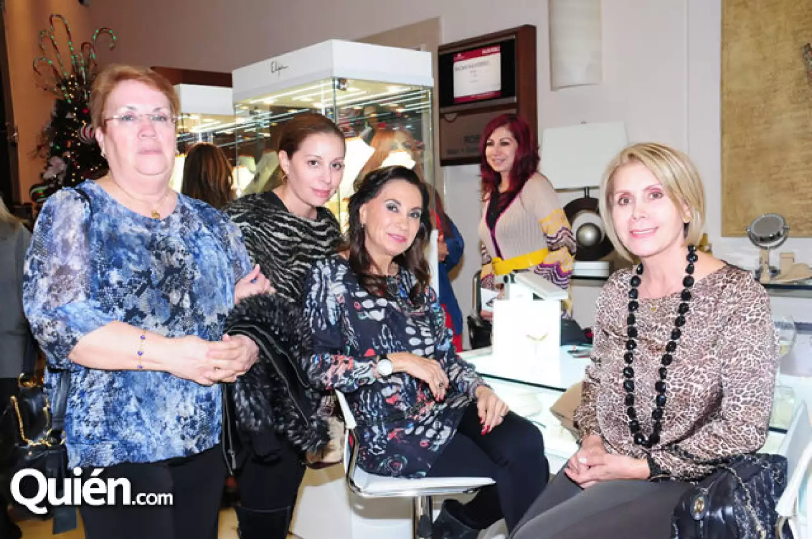 Carmen González,Ceci López Nuño,Luz Elena Villa,Ceci de López Nuño